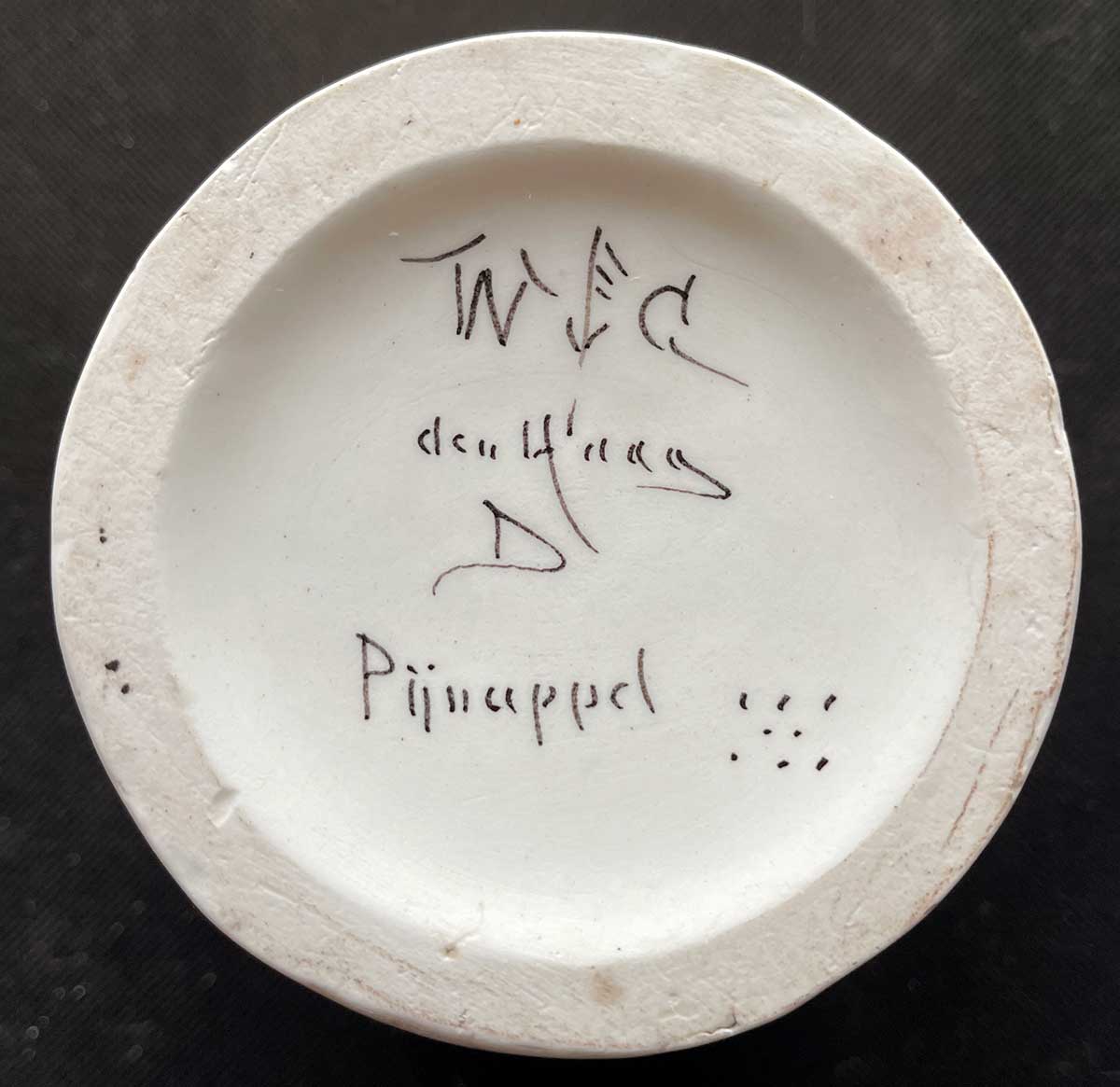 Rozenburg aardewerk merktekens en datering Art