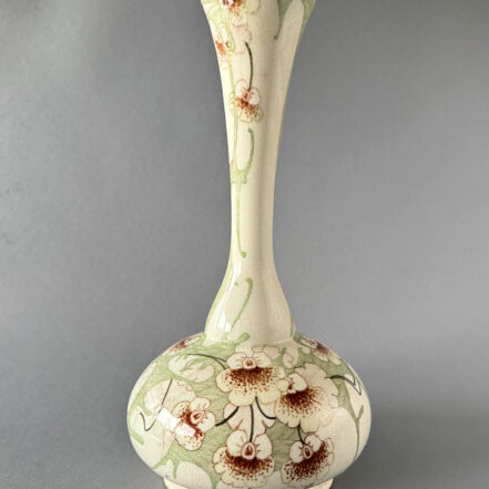 Vaas model 317 Zuid-Holland Gouda met P-decor uit 1902-1907.